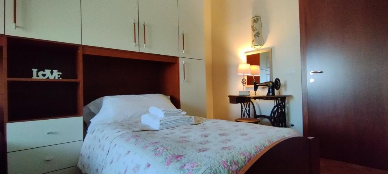 La Casa Tra Gli Ulivi Bed & Breakfast Кортона Екстериор снимка